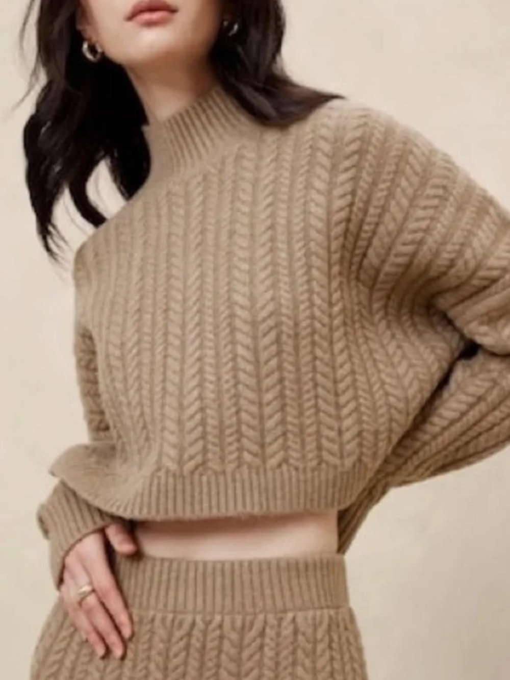 Banana Republic Cropped Cable Turtleneck Sweater Size M